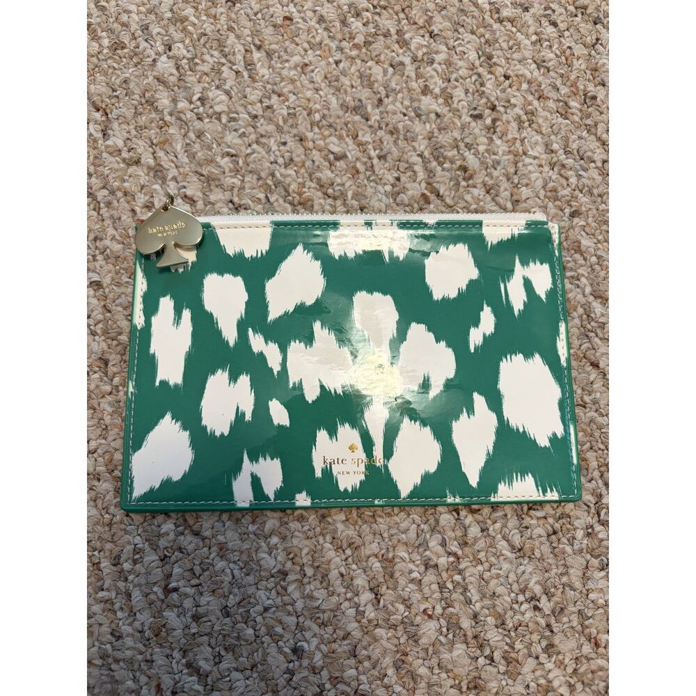 Kate Spade Pouch
